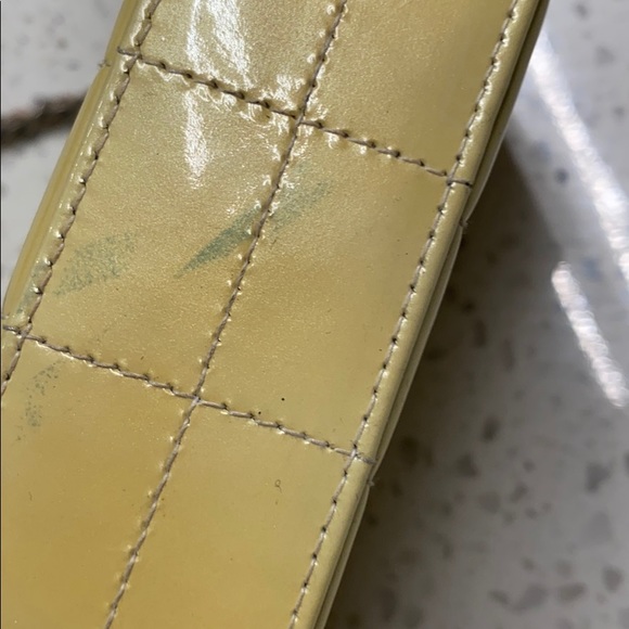 Authentic CHANEL East West Chocolate Bar Lambskin - Picture 8 of 9